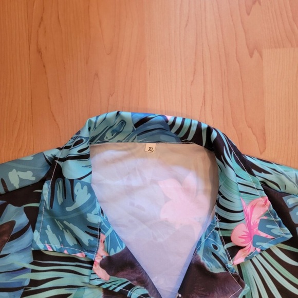 Unisex Silky Hawaiian Black Cat Shirt - XL - Picture 6 of 6